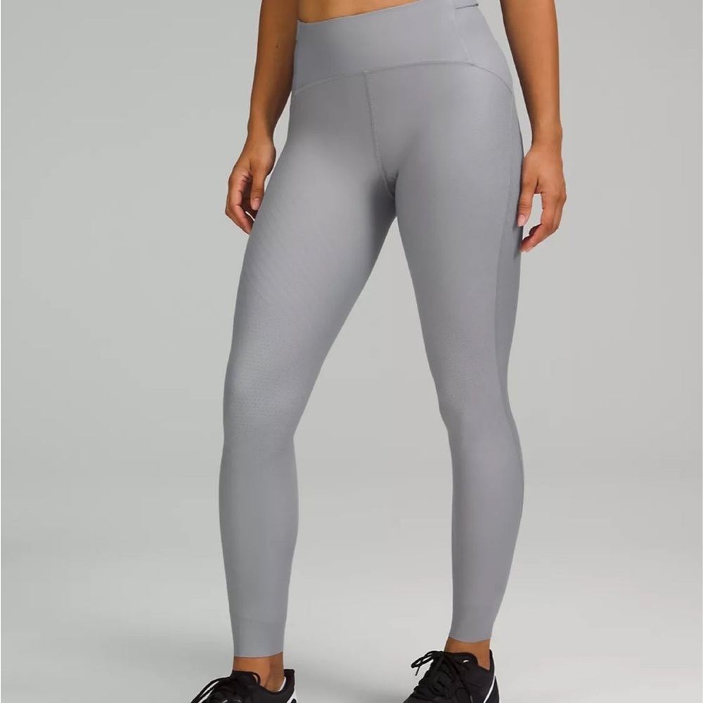 Lululemon SenseKnit High-Rise Running Tight 28" 
 grey size 4